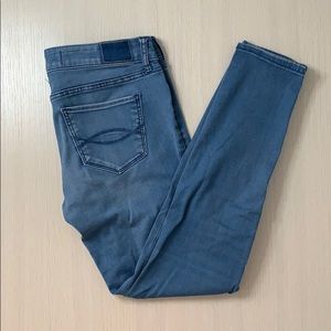 🌼3/$30🌼 Abercombie Skinny Jeans